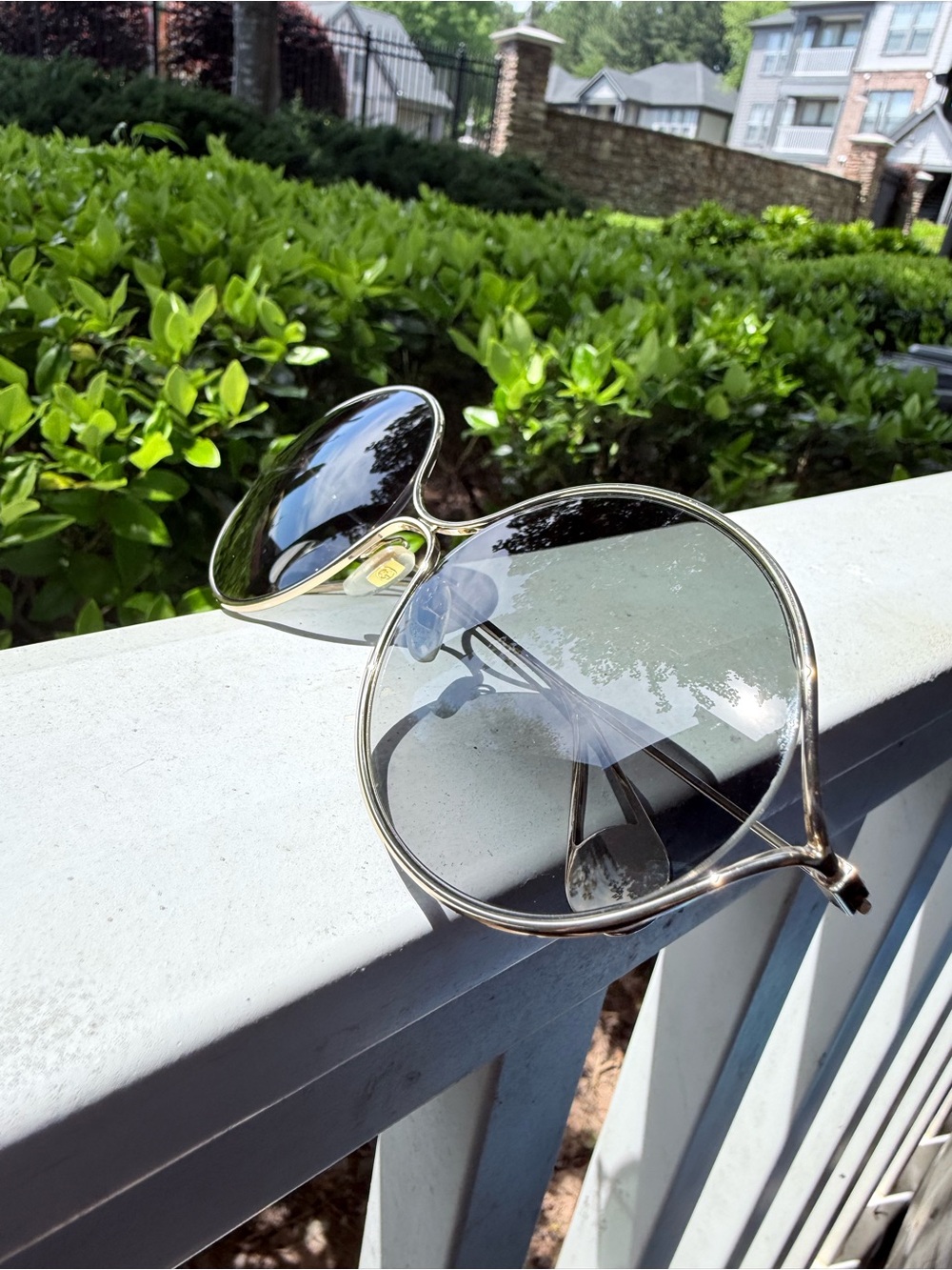 Gucci Gold Wireframe Pearl Sunglasses - Picture 5 of 11